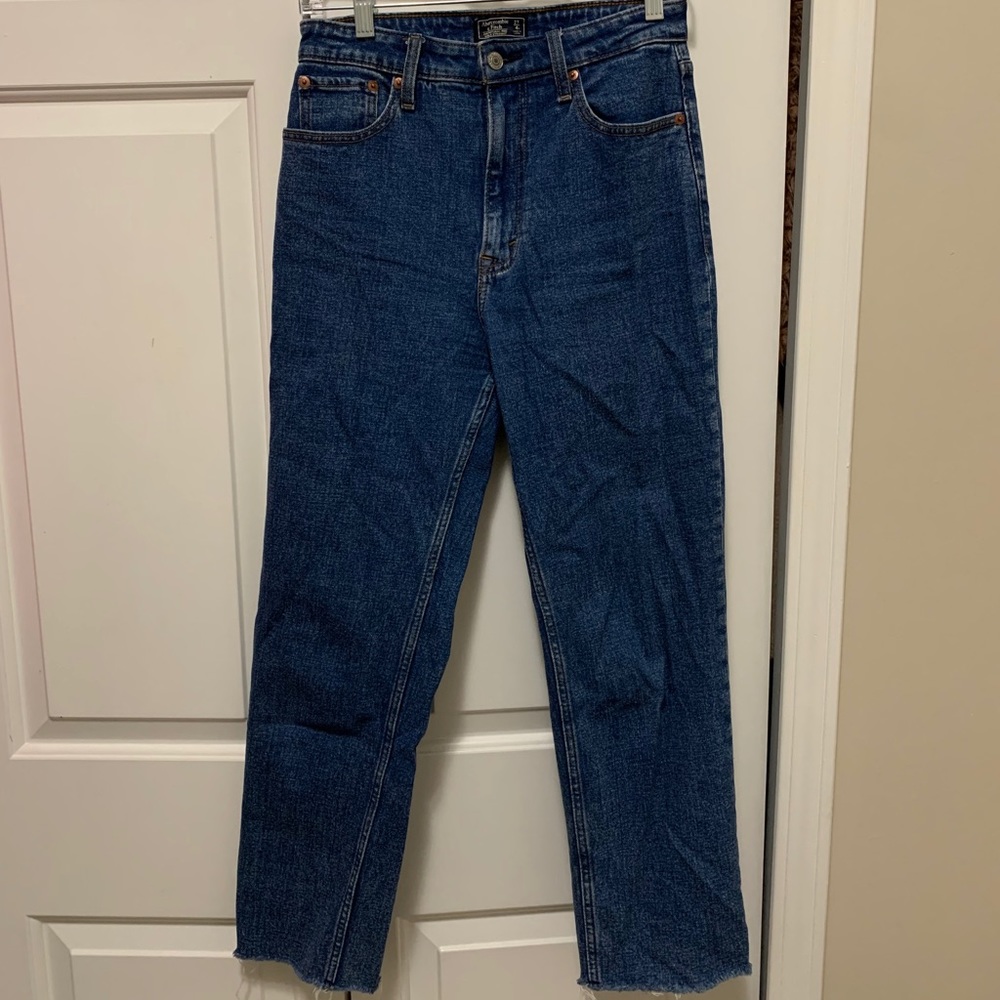 High waisted mom jeans, straight leg